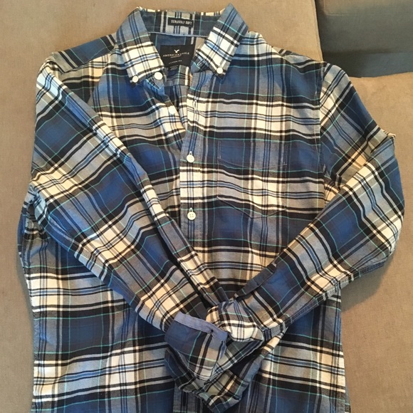 AE flannel - Picture 1 of 3